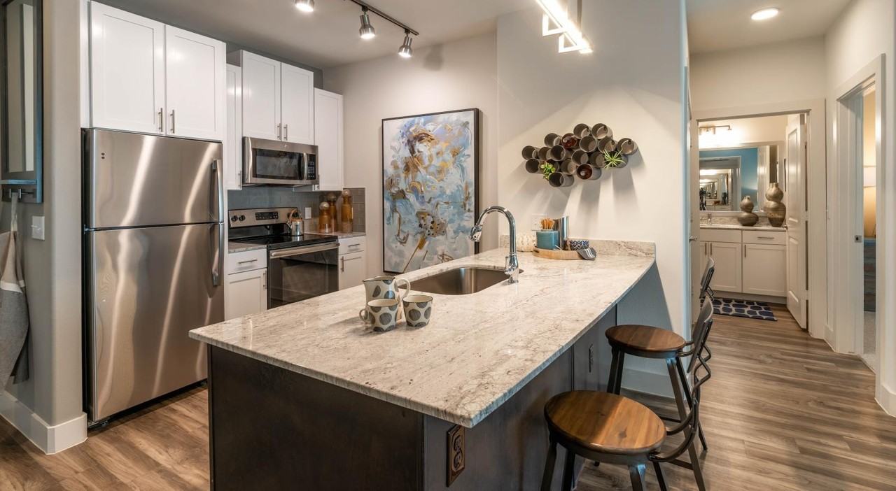 N Beckley Ave & W Main St #1134 - Photo 6 of 23