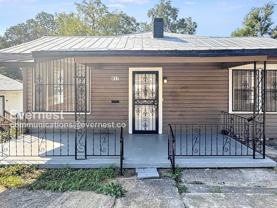 417 62nd St - Photo 1 of 1