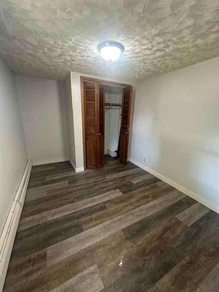 625 2nd Ave Ne - Photo 6 of 8