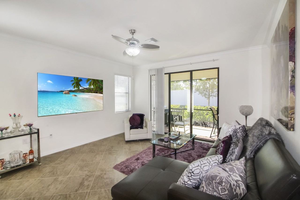 9937 Haze Dr - Photo 2 of 13