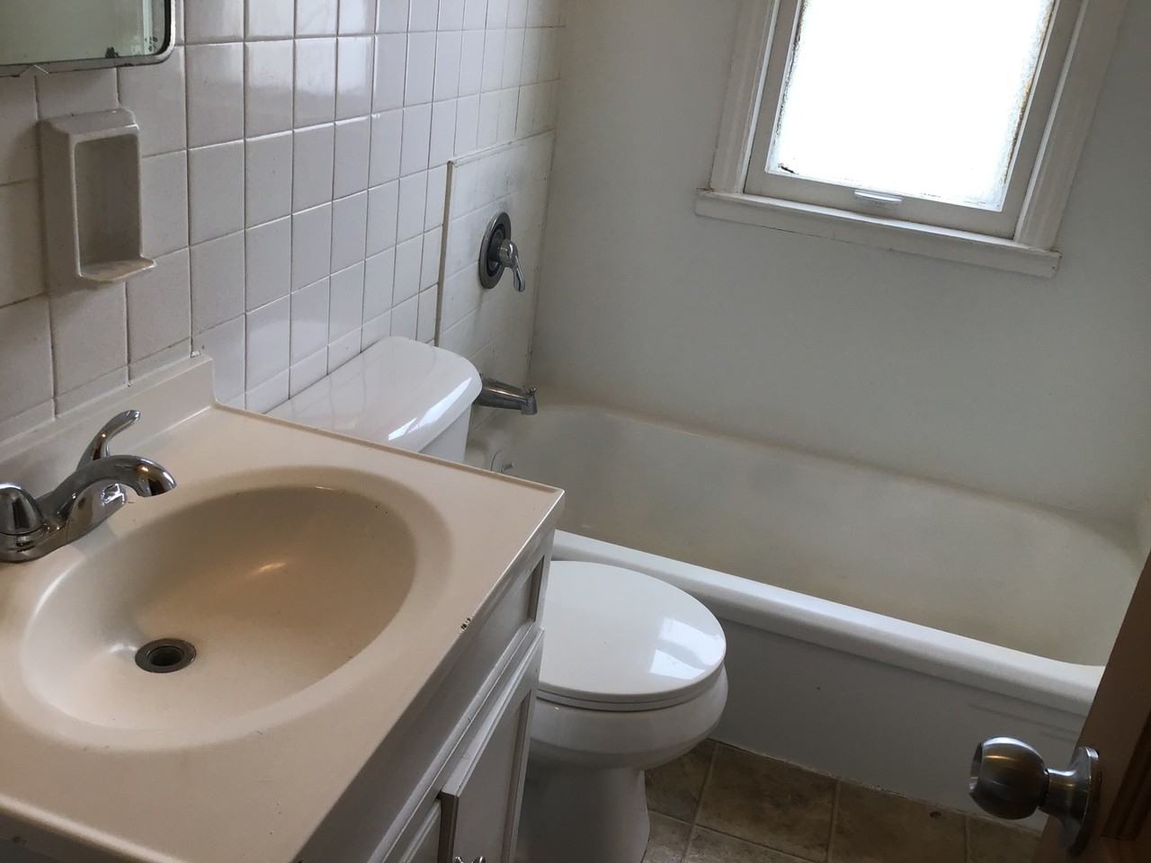 4505 N 44th St - Photo 7 of 11