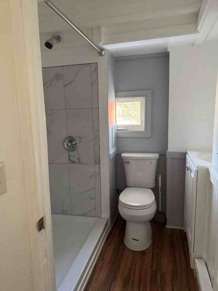 439 S Church St - Photo 7 of 12