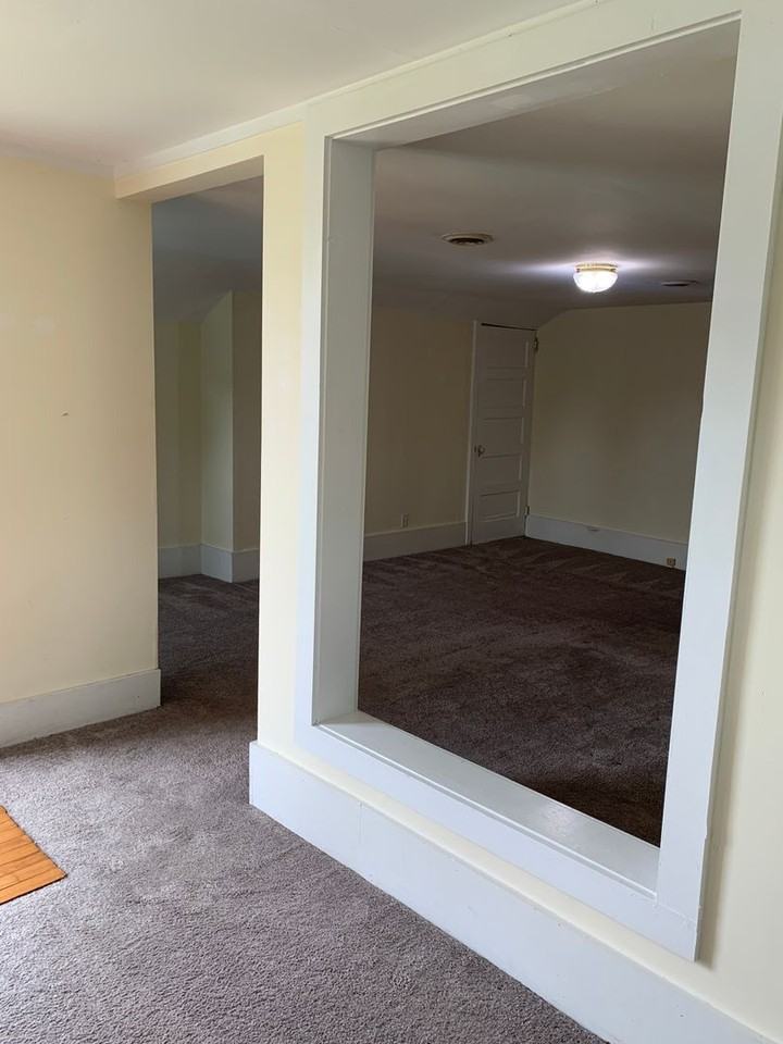 4812 Franklin Avenue - Photo 4 of 11