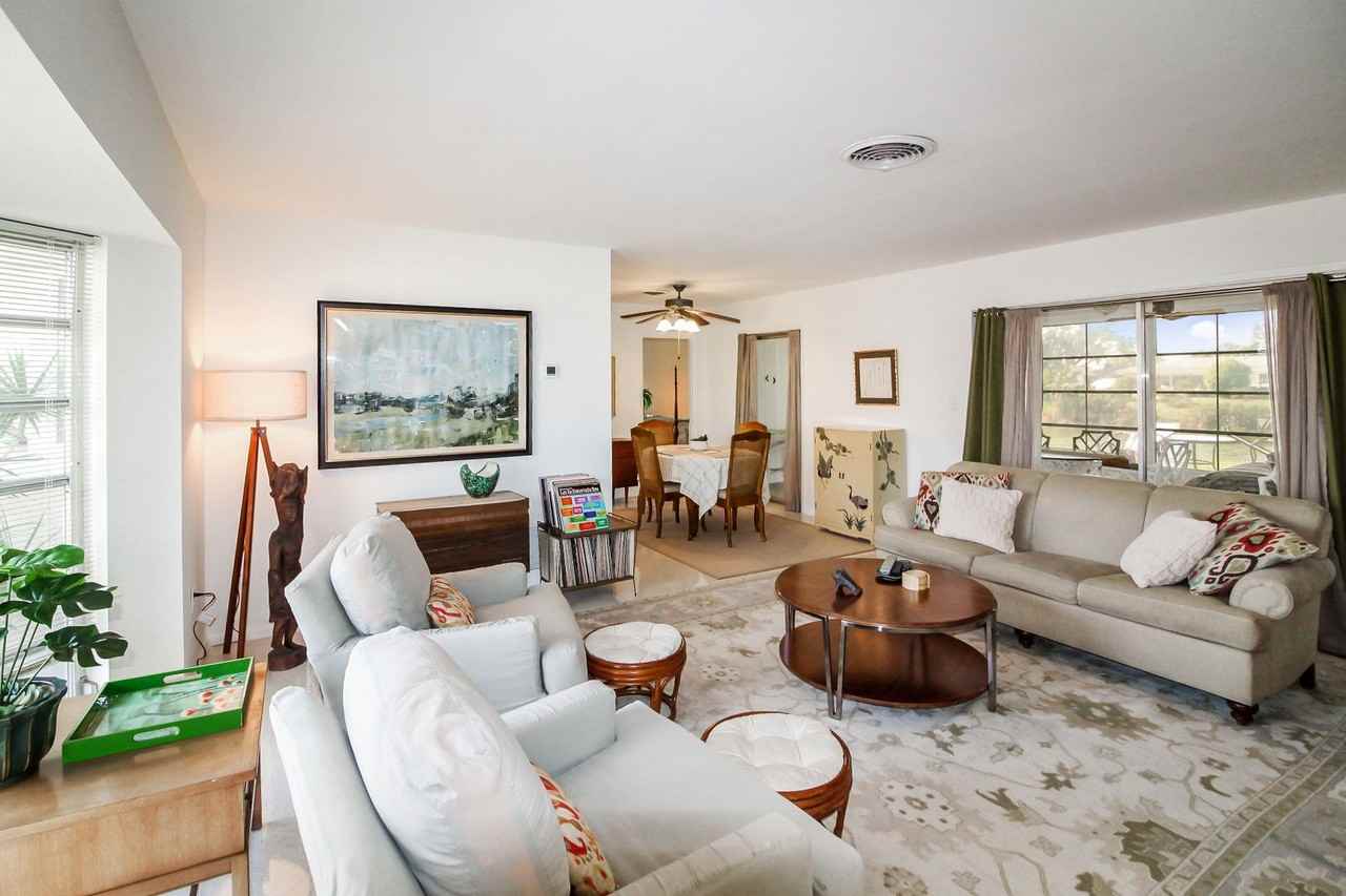 1608 1608 S Neponsit Dr - Photo 2 of 12