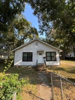 featured image of 1412 W Monroe Ave