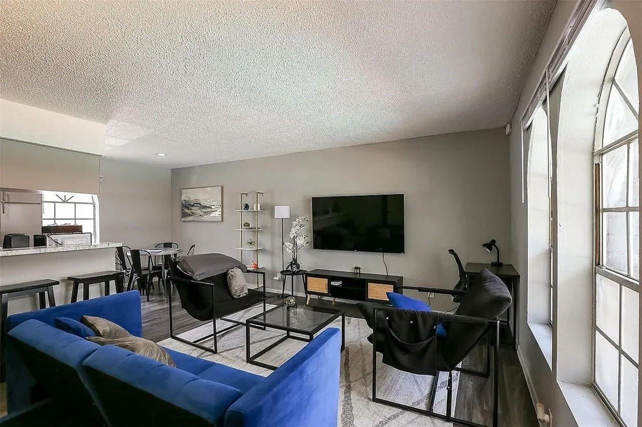 VIP Apartments (Arches) - Photo 3 of 11