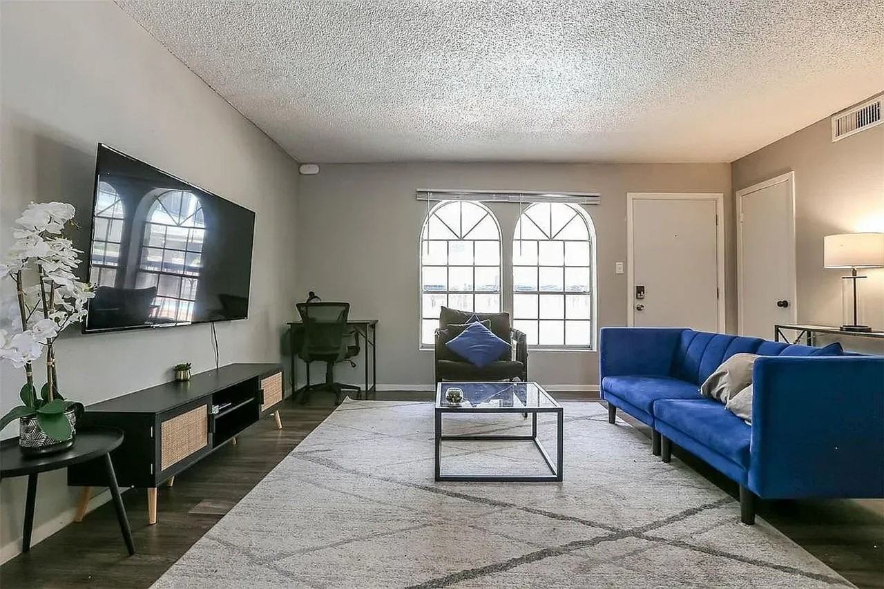 VIP Apartments (Arches) - Photo 6 of 11