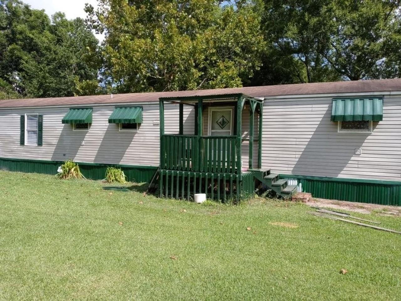 11279 Keith Road - Photo 2 of 5