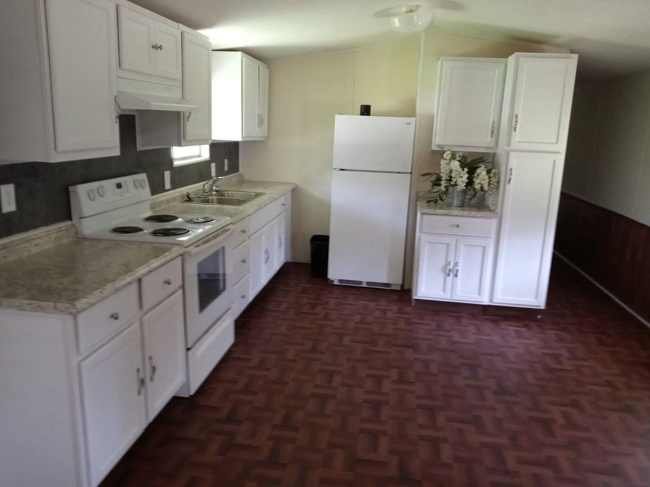 11279 Keith Road - Photo 3 of 5