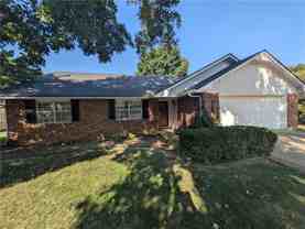 904 N Cardinal Dr - Photo 1 of 1