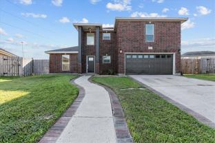 2421 Songbird Ln - Photo 1 of 1