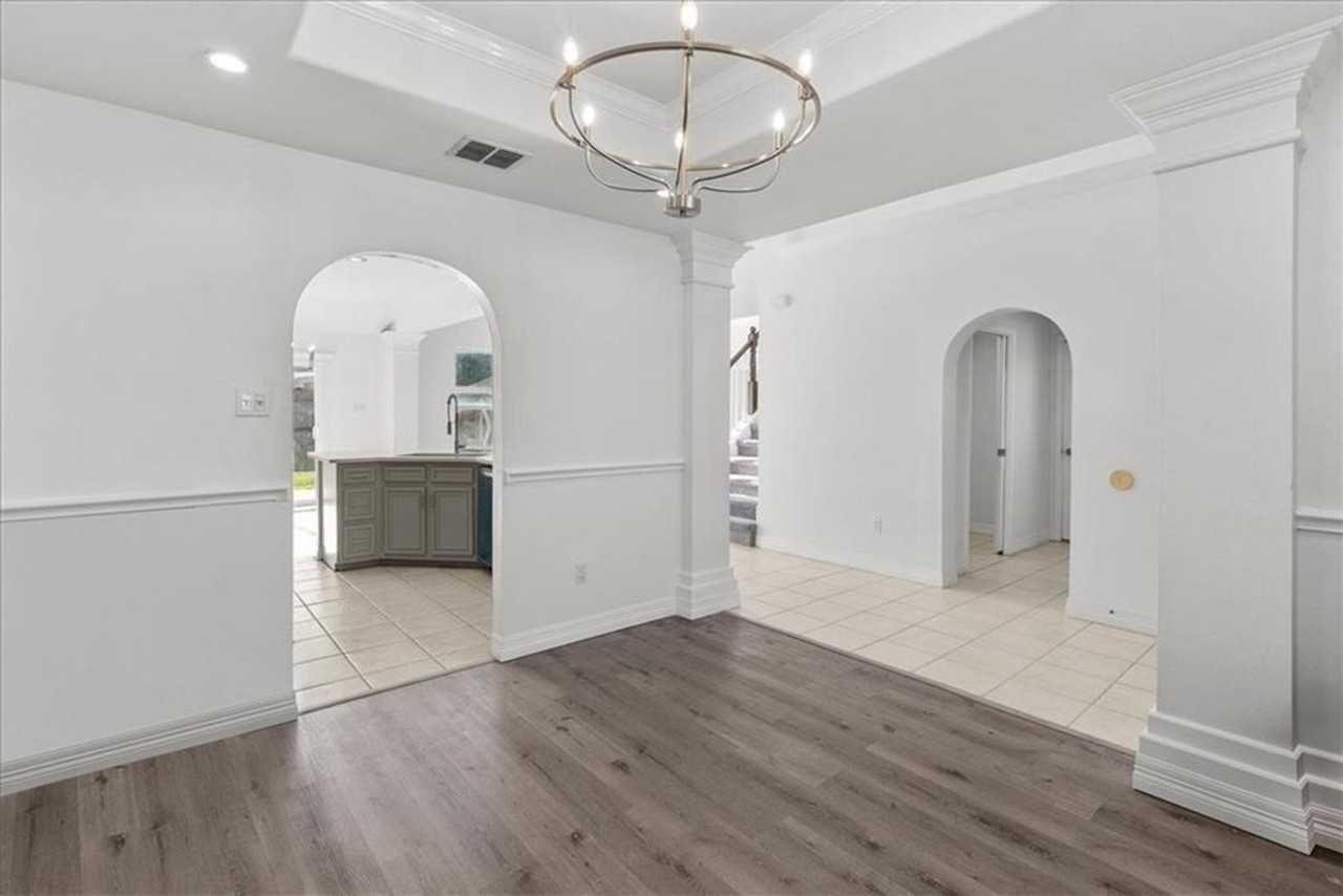 2421 Songbird Ln - Photo 6 of 41