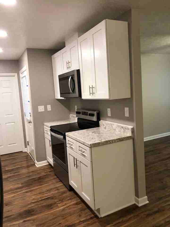 751 Dearmanville Dr S - Photo 3 of 25
