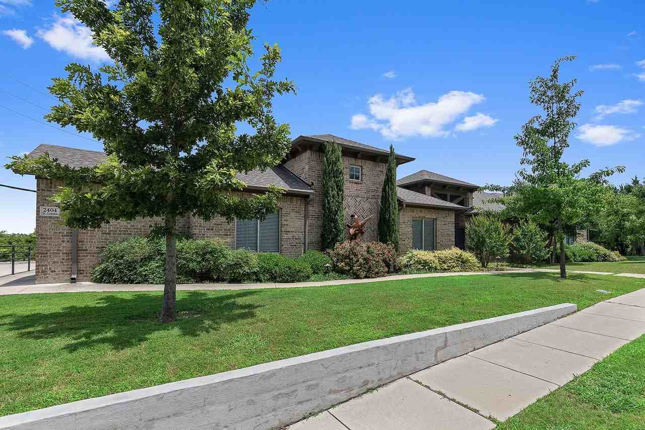 2404 W Lowden St - Photo 2 of 12