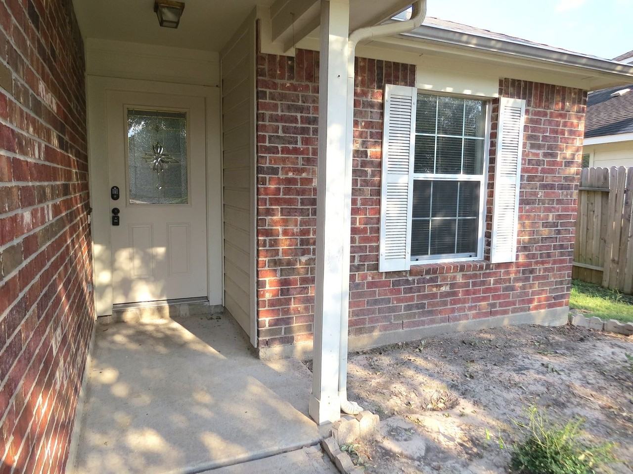 6306 Wellington Meadows Dr - Photo 2 of 23