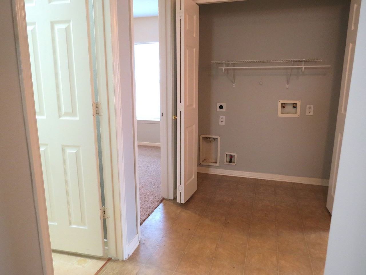 6306 Wellington Meadows Dr - Photo 4 of 23