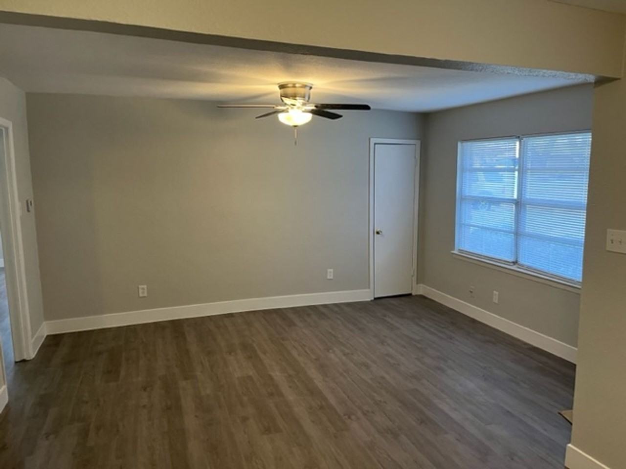 1909 Dorothy Dr - Photo 3 of 15