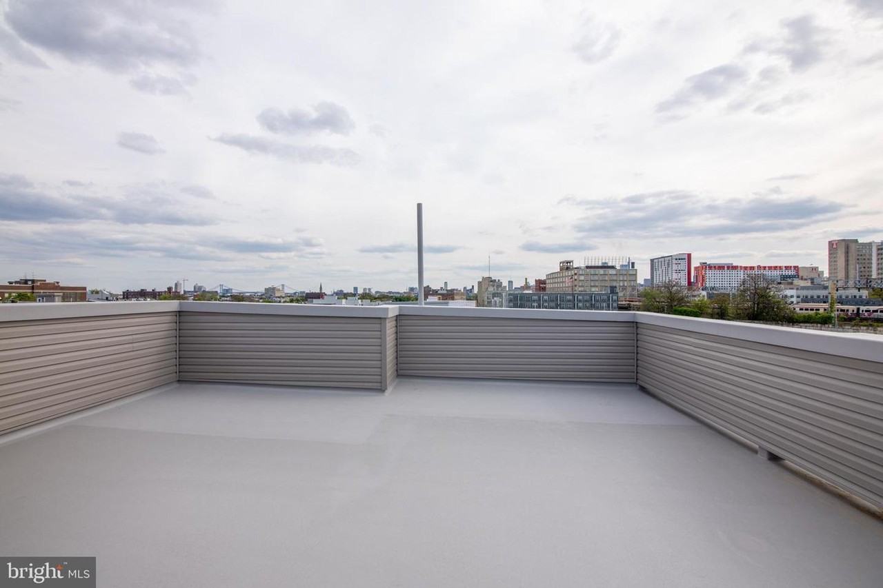 Diamond Street Holding LLC - Photo 3 of 16