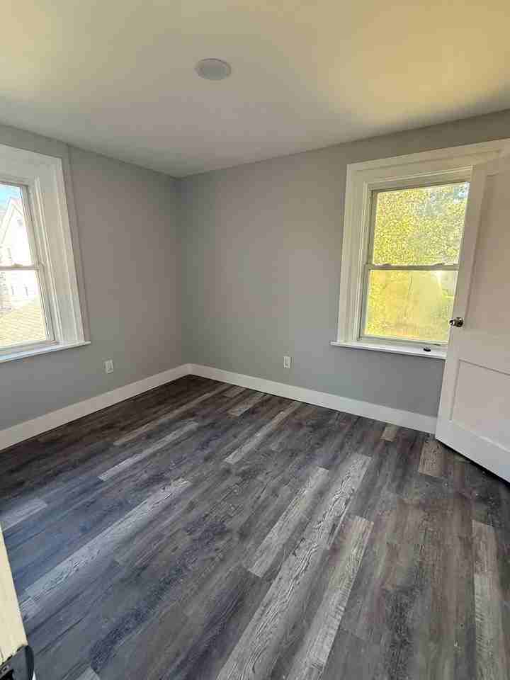 12601 Rexwood Ave - Photo 3 of 6