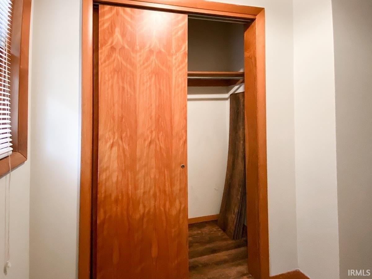 2344 E Winding Brook Cir - Photo 3 of 36