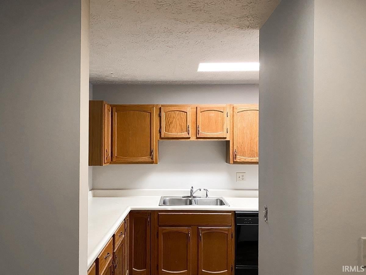 2344 E Winding Brook Cir - Photo 7 of 36