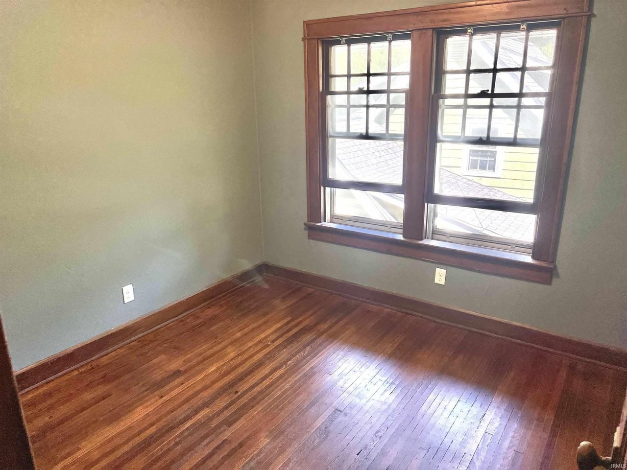 814 N Washington St - Photo 6 of 22