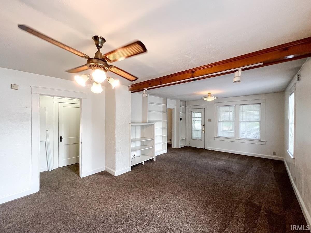 410 E Hillside Dr - Photo 4 of 35