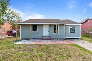 featured image of 1725 Whittier Drive