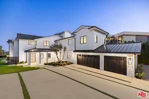 featured image of 1744 Correa Way