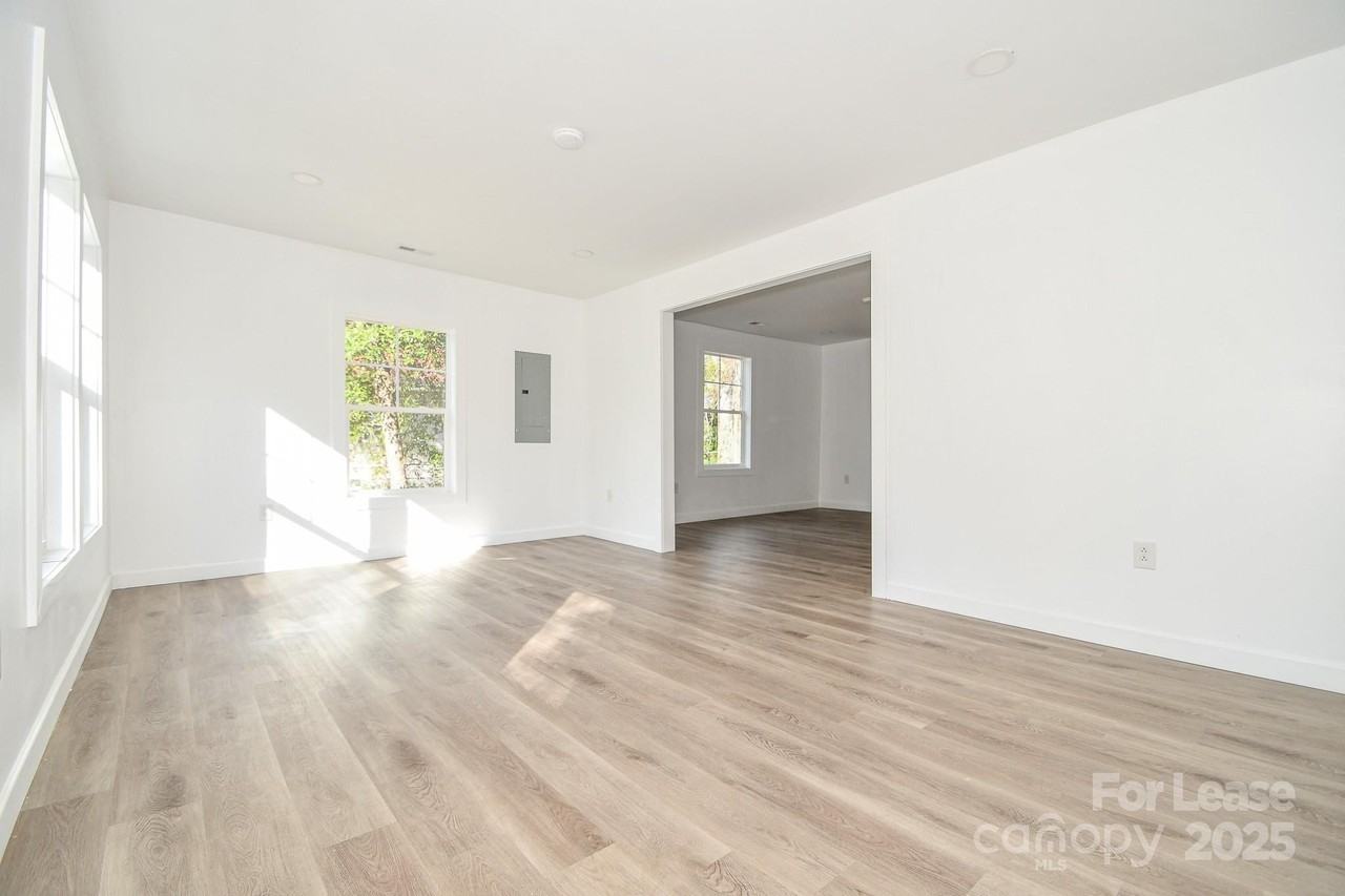 4 Chapman Street - Photo 6 of 17