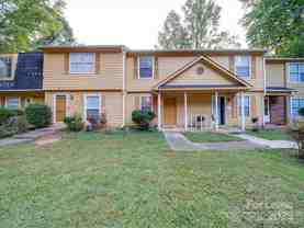 4044 Briarhill Dr - Photo 1 of 1