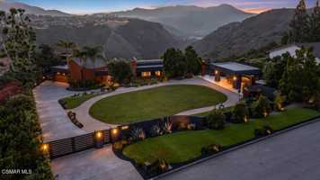 featured image of 1897 Calle Salto