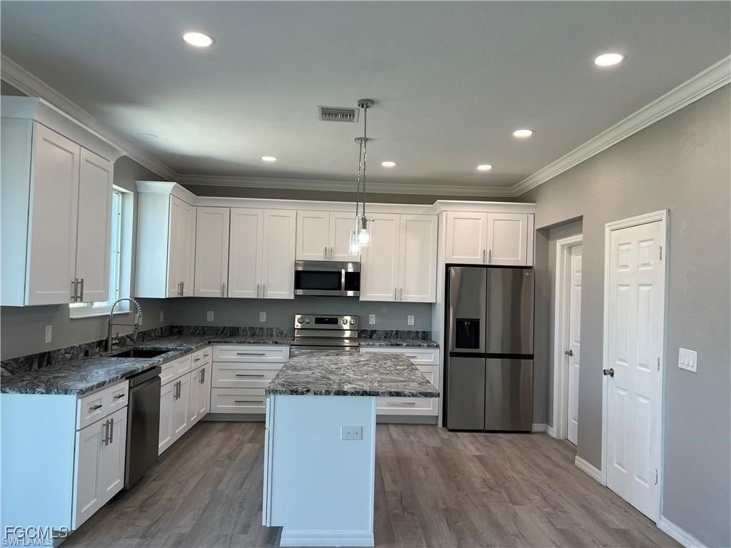 2239 Sw 2nd Ln - Photo 5 of 13