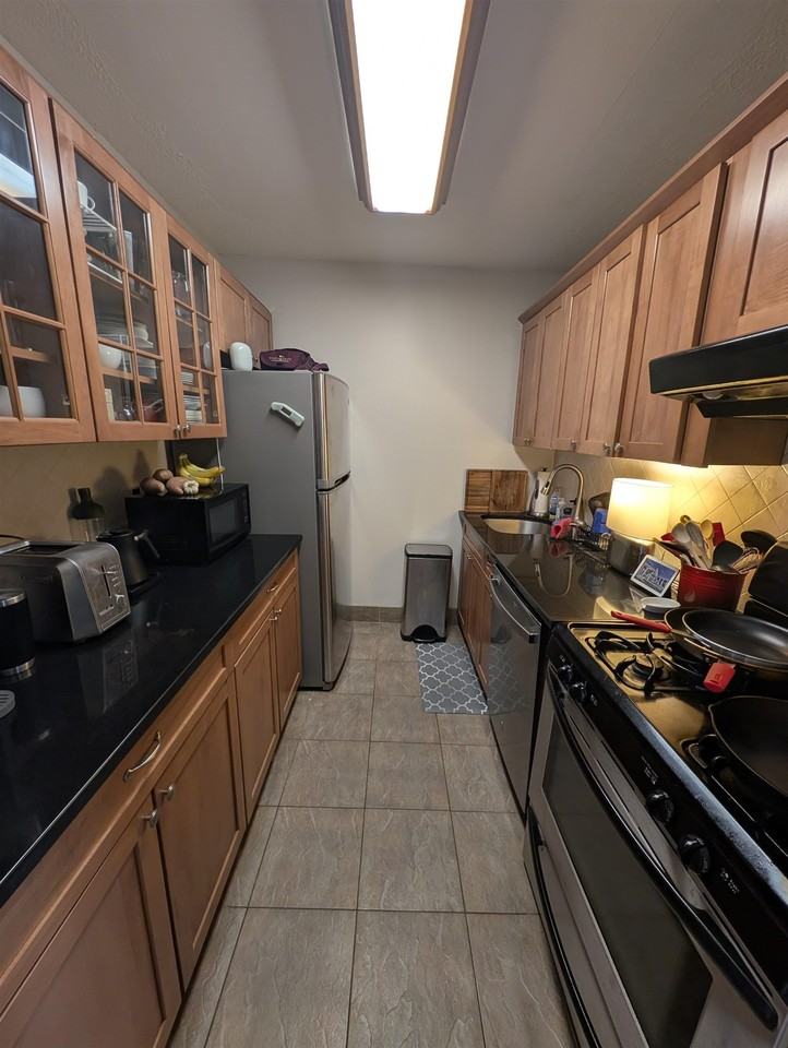 7000 Kennedy Blvd E #22A - Photo 5 of 32