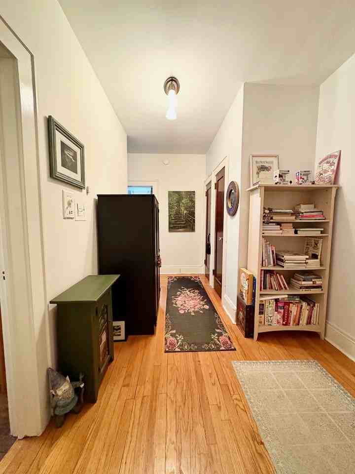 100 Mill St #5 - Photo 3 of 8