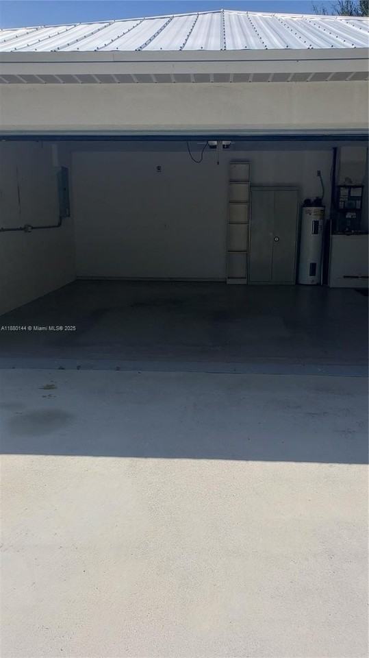 8330 Se Sweetbay Dr #8330 - Photo 4 of 28