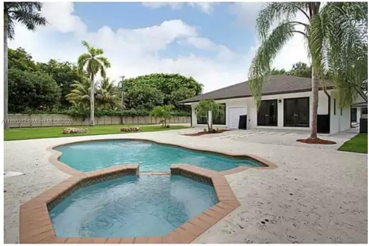 8800 Southwest 112th Street - Photo 6 of 6