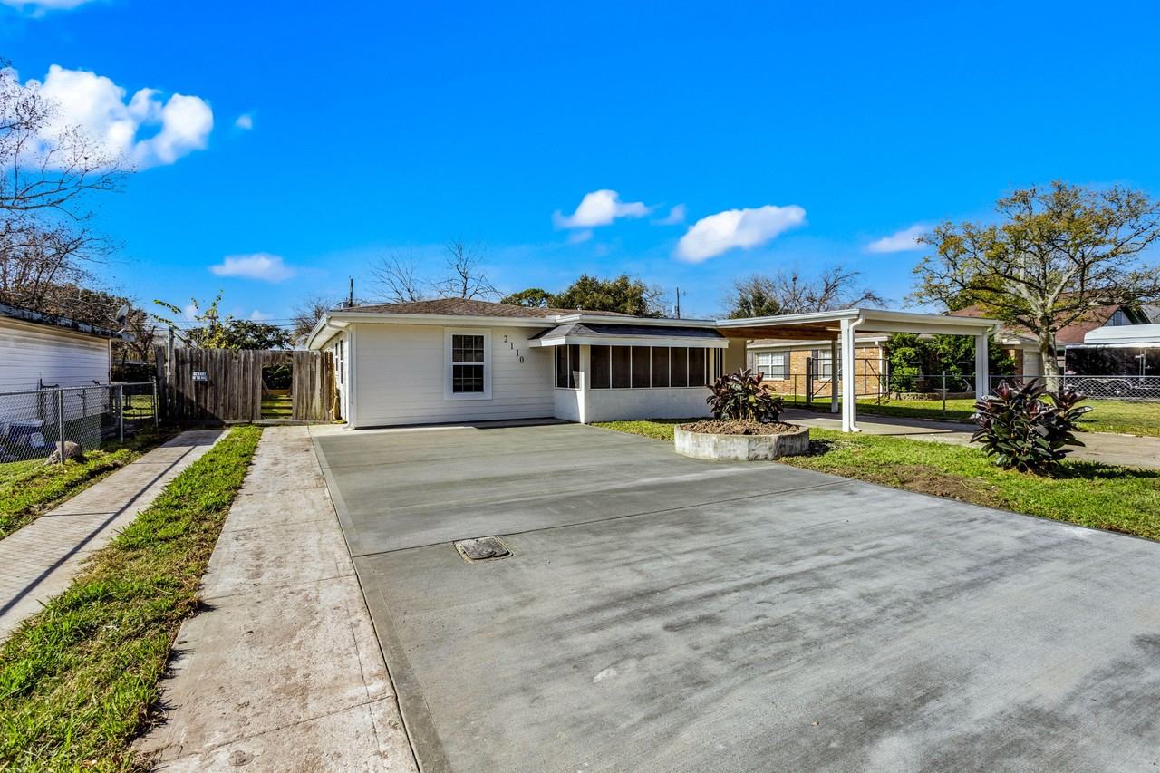 Irene St - Photo 2 of 30