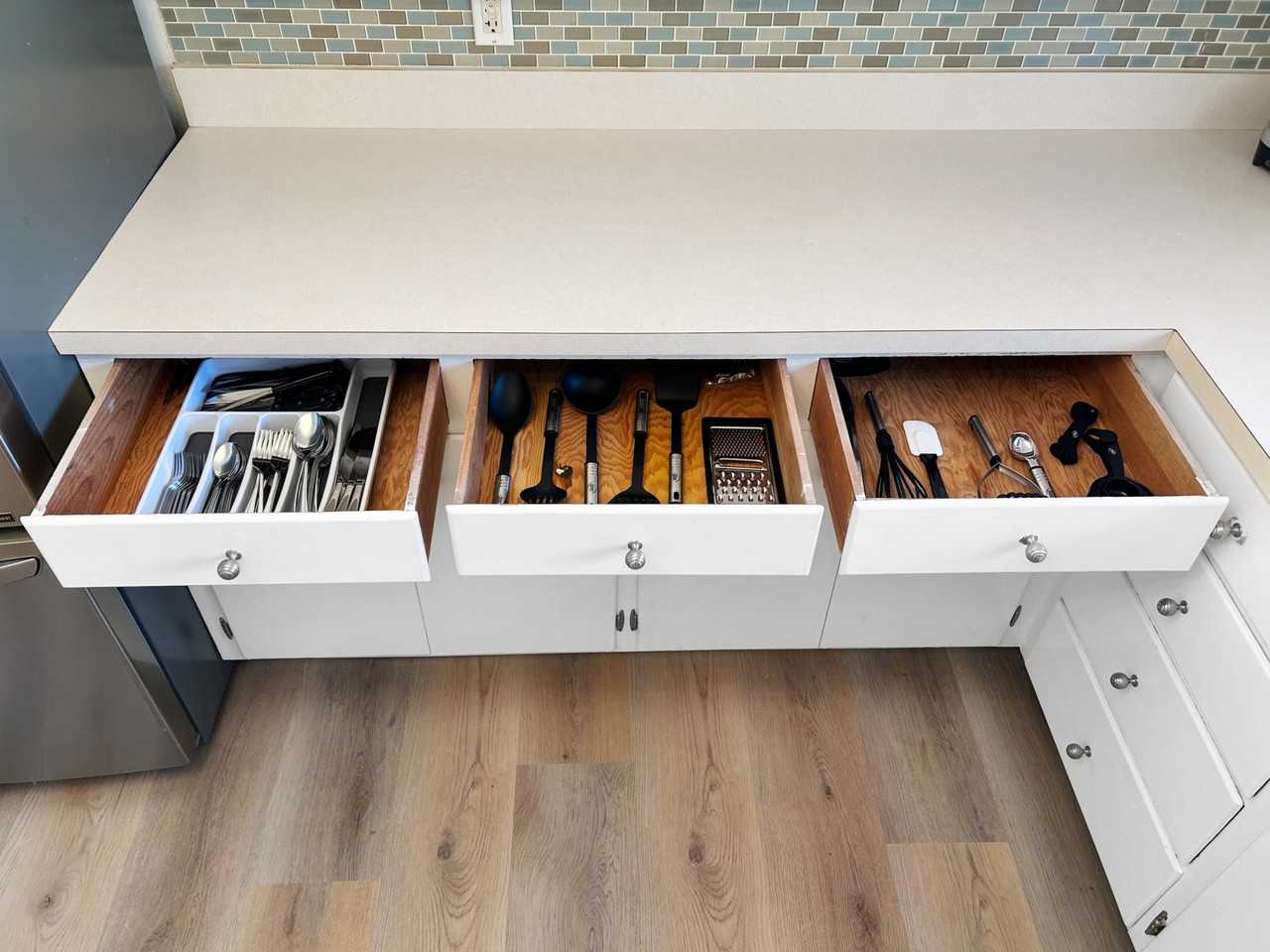 Oleander Dr Se - Photo 3 of 14