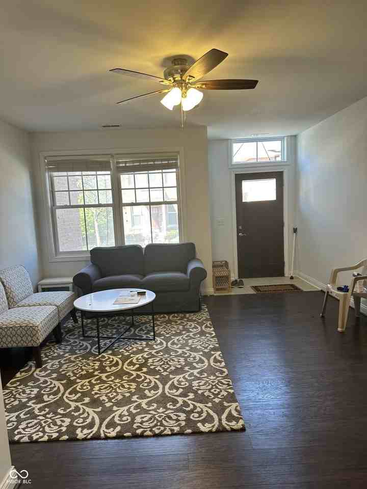 543 N Park Ave #543 - Photo 7 of 39