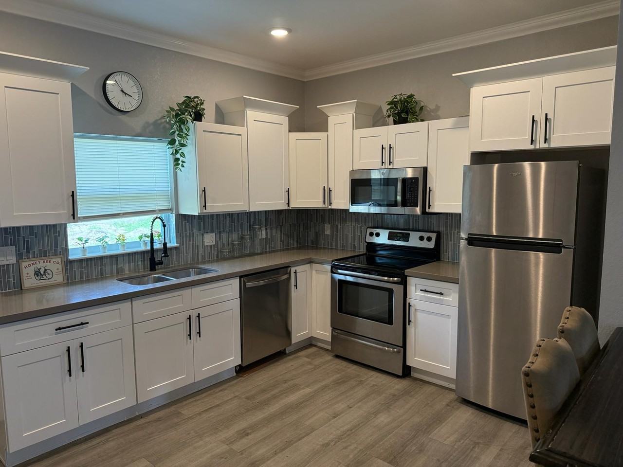 16th St S - Photo 2 of 8