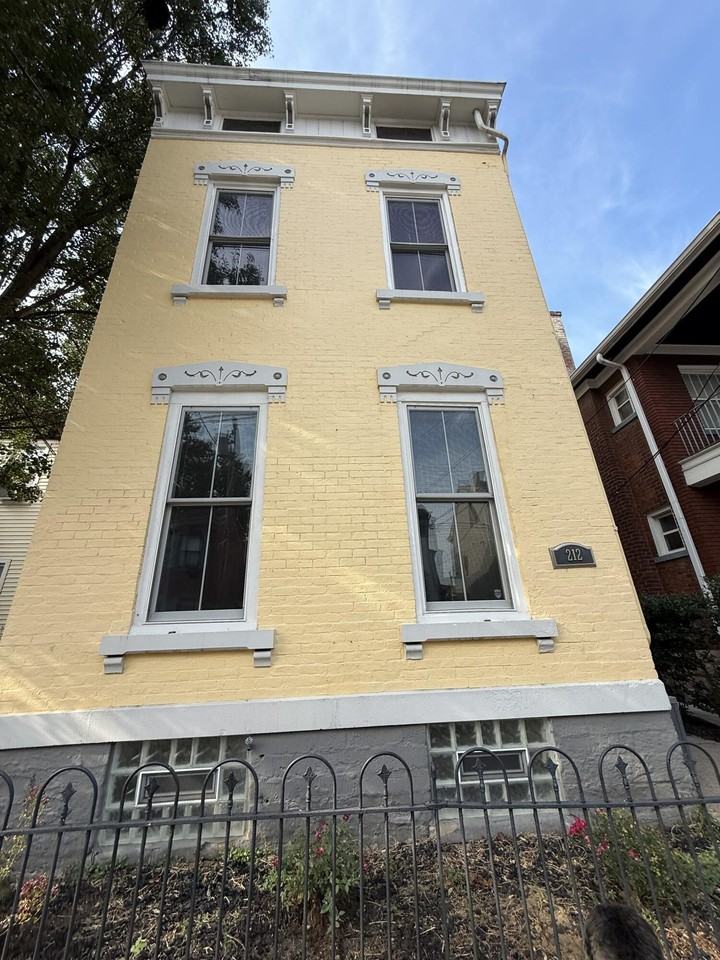 212 West Sixth Street #2 - Photo 2 of 26