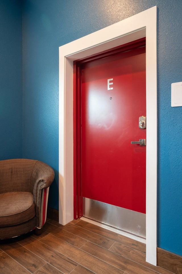 123 Englewood Rd New - Photo 7 of 50