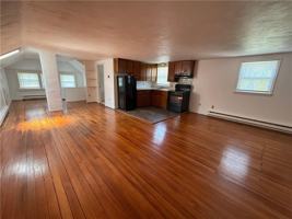 featured image of 60 Farewell St