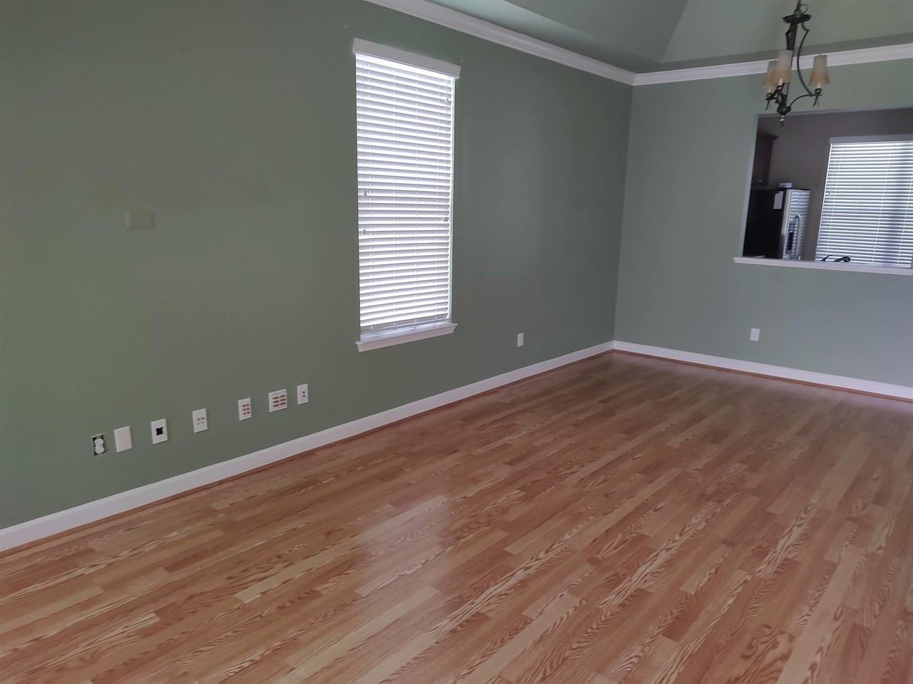 3324 Calumet Dr - Photo 6 of 26