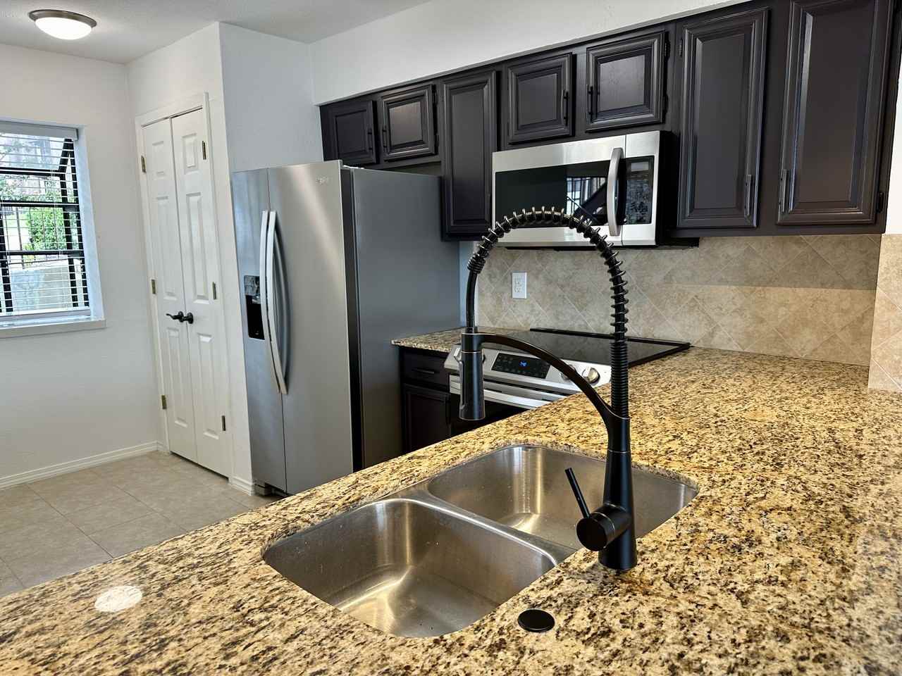 117 Henry Chandler Drive - Photo 2 of 14