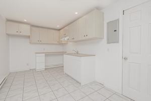 featured image of 5651 Boul Henri-Bourassa E #10