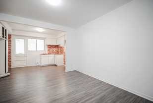 2555 Rue Des Ormeaux #7 - Photo 1 of 1