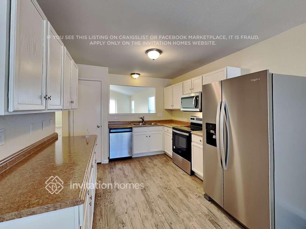1245 Lords Hill Dr - Photo 5 of 18