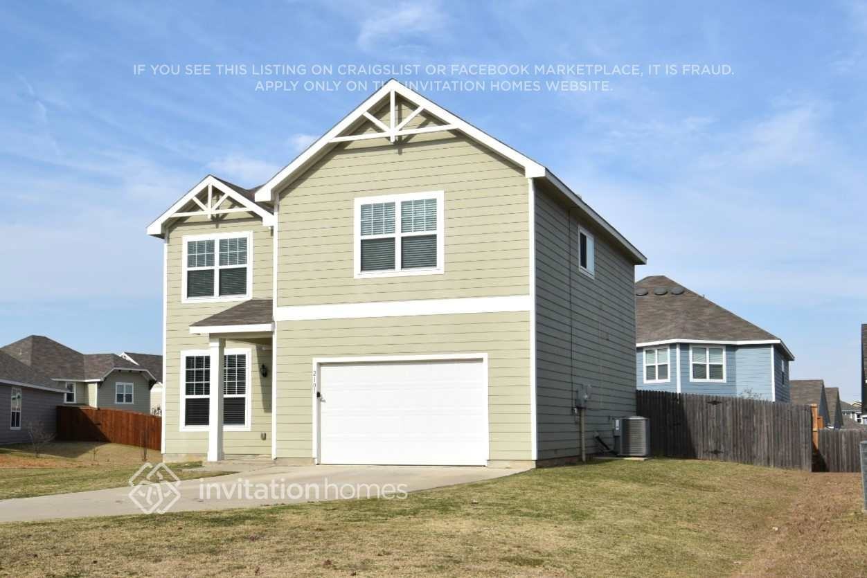 2101 Windsor Farms Drive - Photo 2 of 22